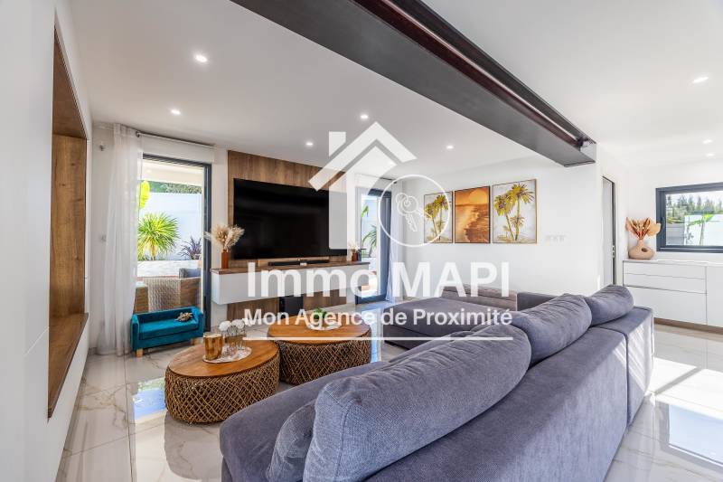 Grande maison contemporaine de 240m² sur terrain de 710m² avec piscine à Lattes
