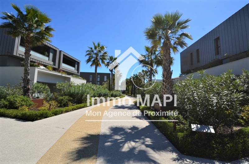 Vente appartement 50 m2 avec terrasse et parking dans résidence de luxe Villa Etrusque à Lattes proche Montpellier