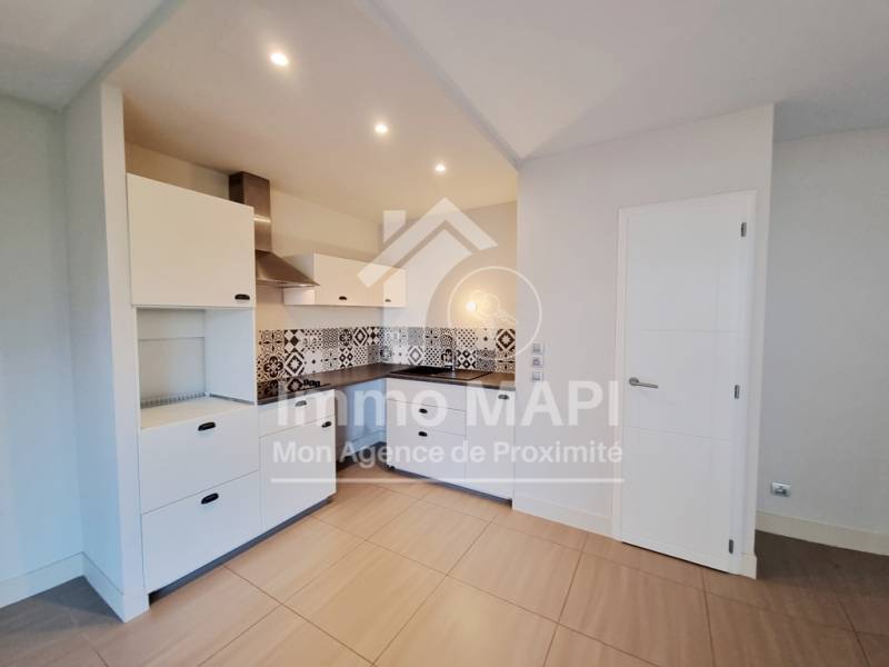 Vente appartement 50 m2 avec terrasse et parking dans résidence de luxe Villa Etrusque à Lattes proche Montpellier